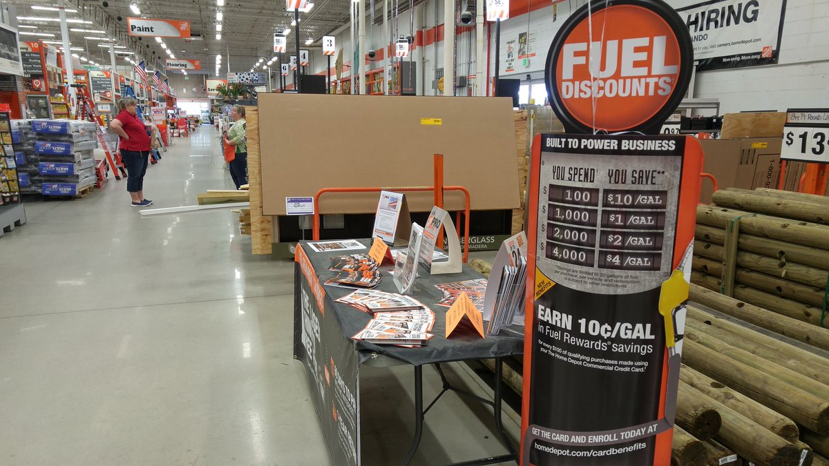 ProDesk3486's tweet photo. @dana_furlong @SWhitehouse264 @HD3486 @DerekPurpura Pro Apprieciation at HD Prodesk #3486 ORANGE Promise lives. https://t.co/EFnMlH83ej