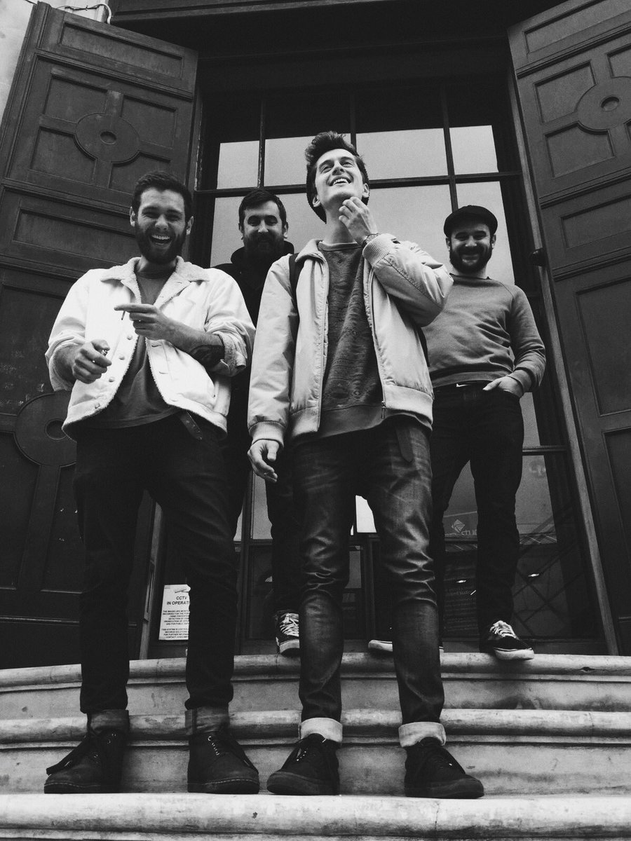 THE GREASY SLICKS tweet media