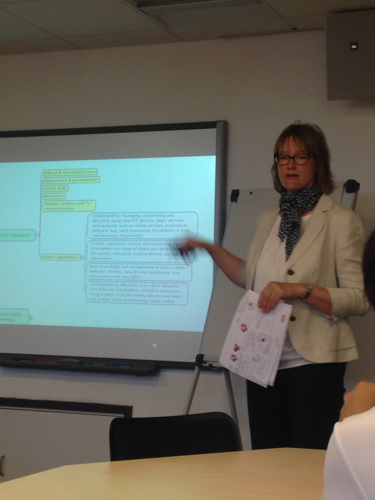 TheresaSmyth3's tweet photo. Technology for Employability great insights @Jisc Lisa Gray #jiscemployability @CranfieldCAAS https://t.co/OJvtSmWHDY