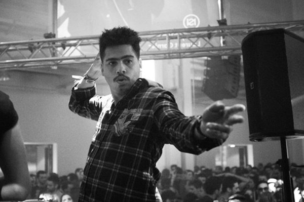 clubbing_spain's tweet photo. .@sethtroxler se ha asociado a artistas callejeros para presentar una instalación en Ibiza.
https://t.co/y3OnePuyar https://t.co/peRHbF4Uxu