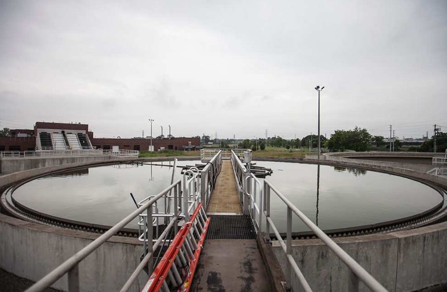 UWindsorENG's tweet photo. Media tour of the Lou Romano Plant at 3:15 will showcase energy retrofits by @IESO_Tweets @EnWinUtilities #EAWSummit https://t.co/O0HA9v5NiB