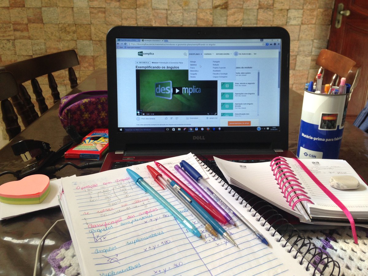 thailareiss's tweet photo. pegar firme agr pq não tá fácil pra ngm #VemEng #Descomplica https://t.co/wAMCL4asID