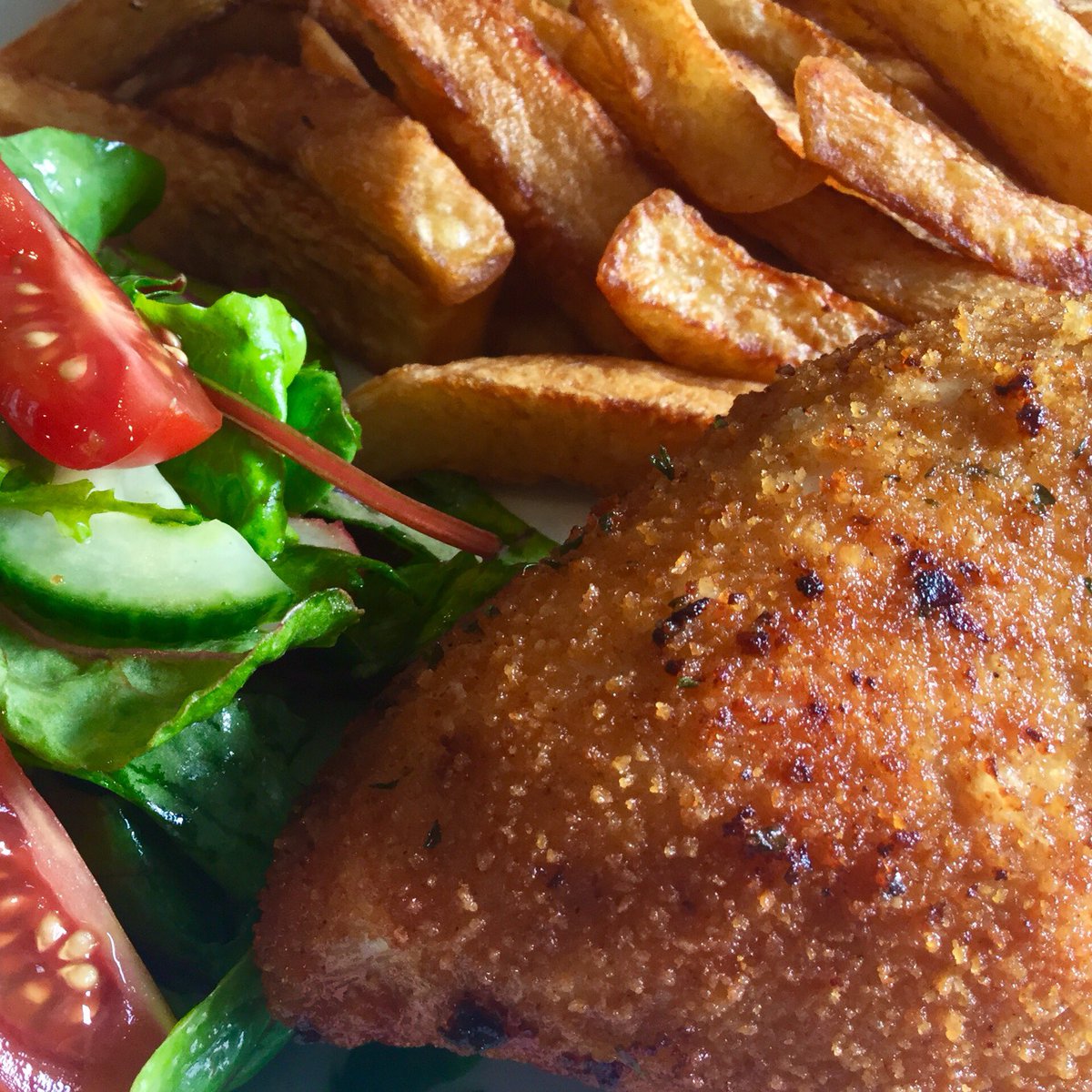 Phil Keenan (@foodyphil) on Twitter photo None of that pre-formed supermarket rubbish!
REAL Chicken Kiev from <a href="/HuntleysButcher/">Huntleys Butchery</a>, oh, and REAL homemade chips 👍 None of that pre-formed supermarket rubbish!
REAL Chicken Kiev from <a href="/HuntleysButcher/">Huntleys Butchery</a>, oh, and REAL homemade chips 👍