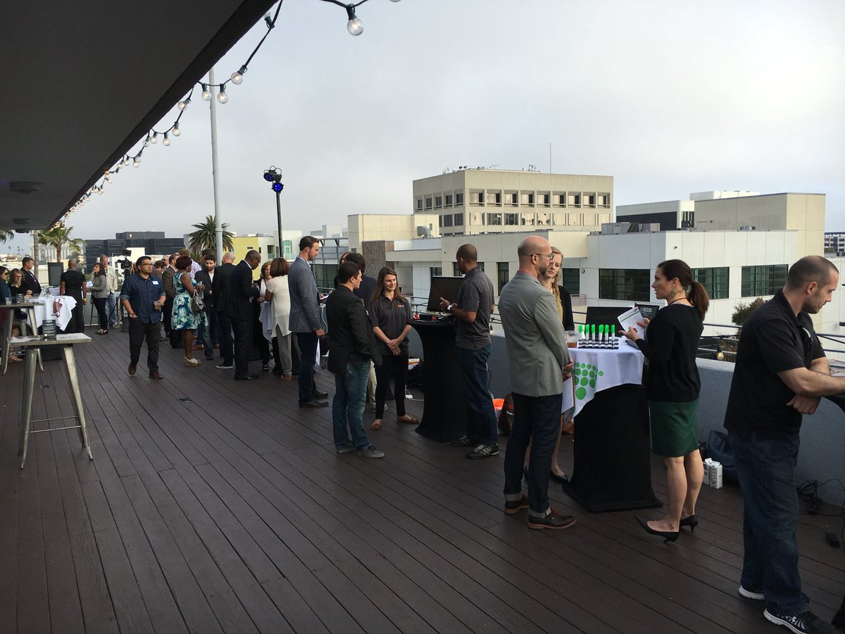 The #StartupPlayground—an expo-style demo event where each competitor pitched one-on-one to the judges!