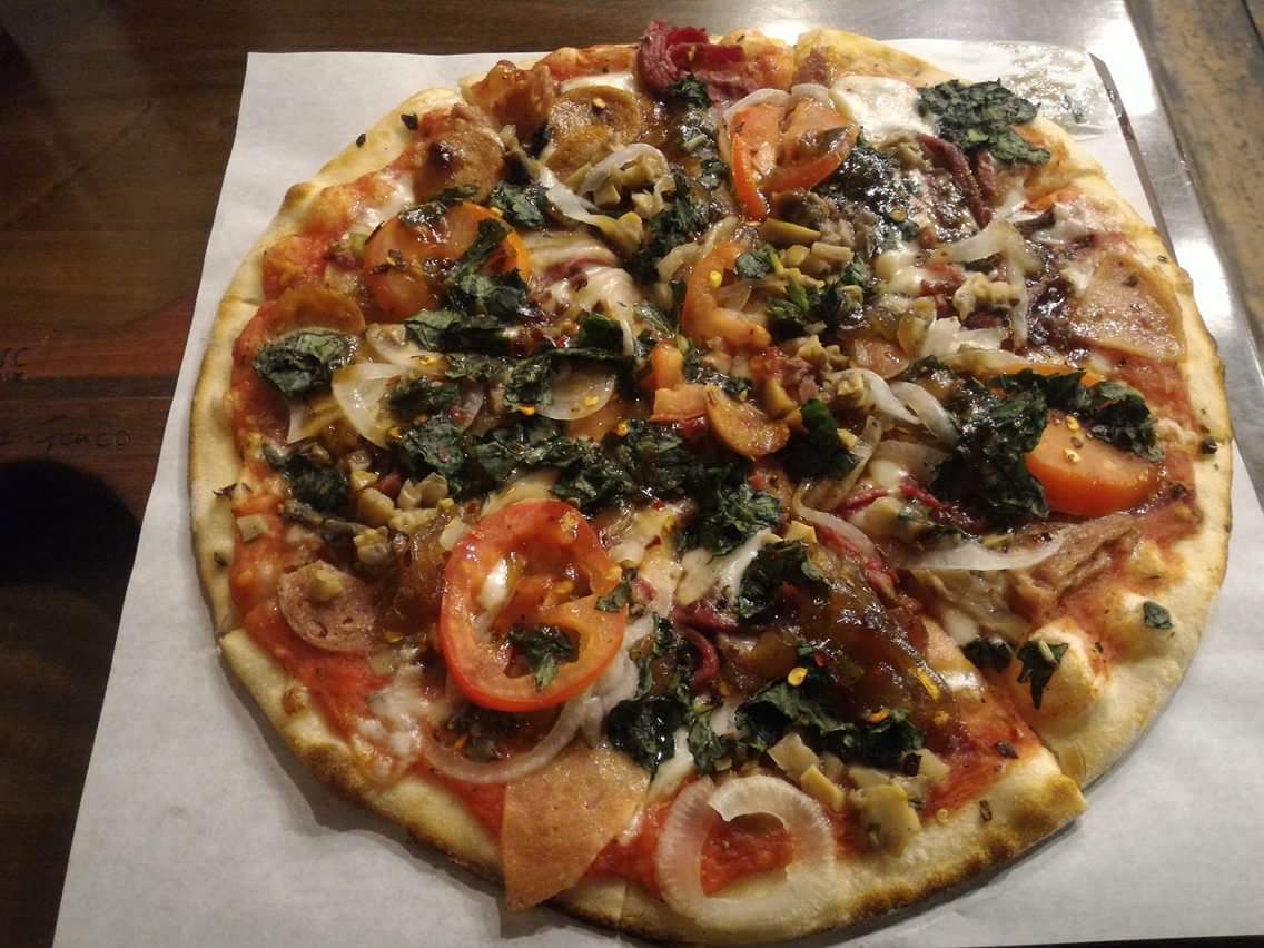 JelaiValmores's tweet photo. His Pizza tasted better than mine. 🍕
#weeklydate #pre9th https://t.co/baLbTYf8WM