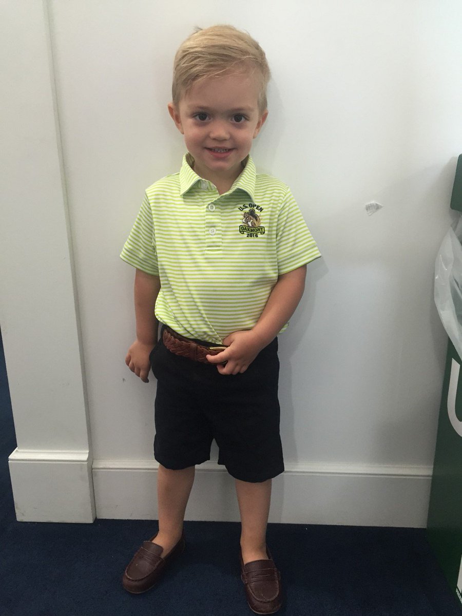 Garbinc's tweet photo. A #GarbGuy spotted at the @usopengolf rocking his lime Chandler golf polo with his loafers! #Garbinc #tbt https://t.co/0YA1xfnPaP