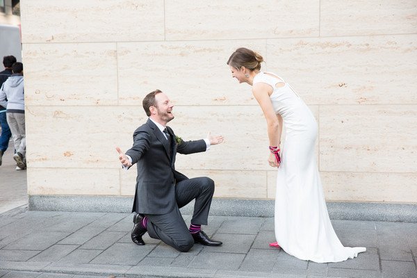 This reaction is everything! ow.ly/6rYP301yAaJ {<a href="/avephoto/">Avenue Photo</a>}