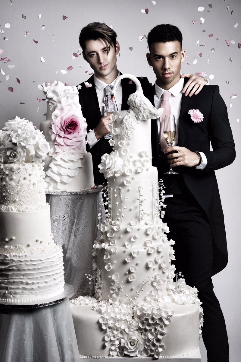 CoutureGoodness's tweet image. Love should be sweet for all! We all deserve a happily ever after..oh and cake too! #LoveIsLove #fairytalecollection