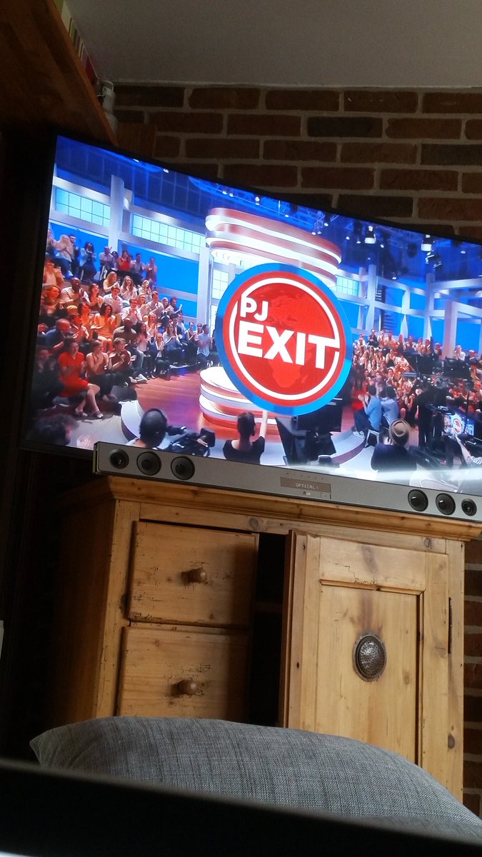 Pierrehmz's tweet photo. #MerciLPJ #LPJexit merci mon Yannou 💘 @LPJofficiel https://t.co/UtYJHxxxxc