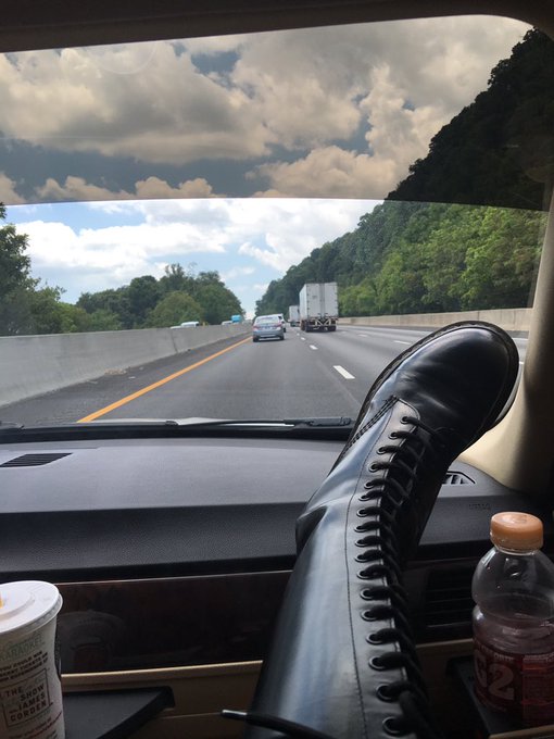 First day of My vacation, goodbye Orlando  #roadtrip #north #studdriver https://t.co/takYe7cRc0<a href="/tag/roadtrip"class="tags">#roadtrip</a><a href="/tag/north"class="tags"><span>#north</span></a><a href="/tag/studdriver"class="tags"><span>#studdriver</span></a>