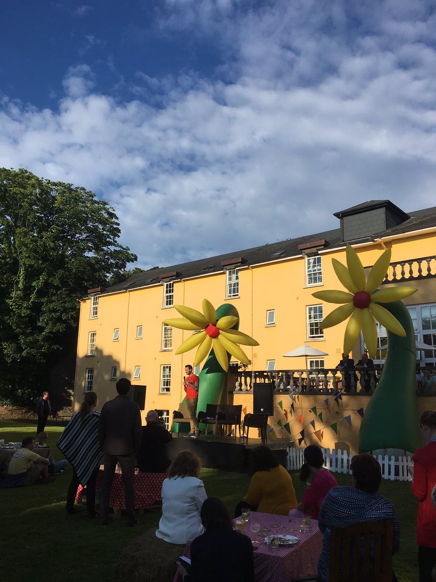 MarketingMeraki's tweet photo. #WaterfordBizMix #founderfriday #buildstartup @WaterfordMBN https://t.co/OoRRV9mtsw