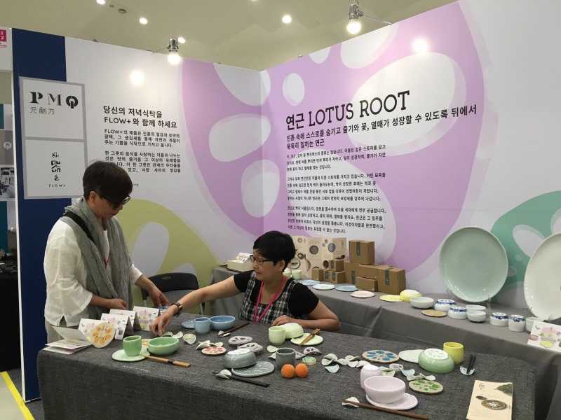 pmqhkdesign's tweet photo. Get a unique #LotusRoot #ceramics from #FlowPlusLiving!  #Seoul International #Handmade Fair at #DDP from 23-26 June https://t.co/CnjveRjQK7