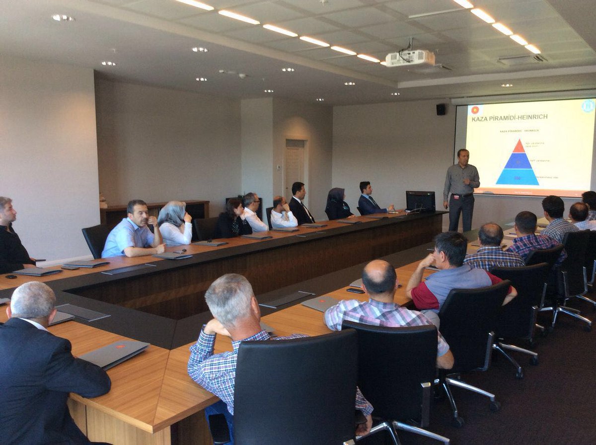 Üniversitemiz Cumhurbaşkanlığı Çalışanlarına İş Sağlığı ve Güvenliği Eğitimi Verdi
ybu.edu.tr/content_detail…