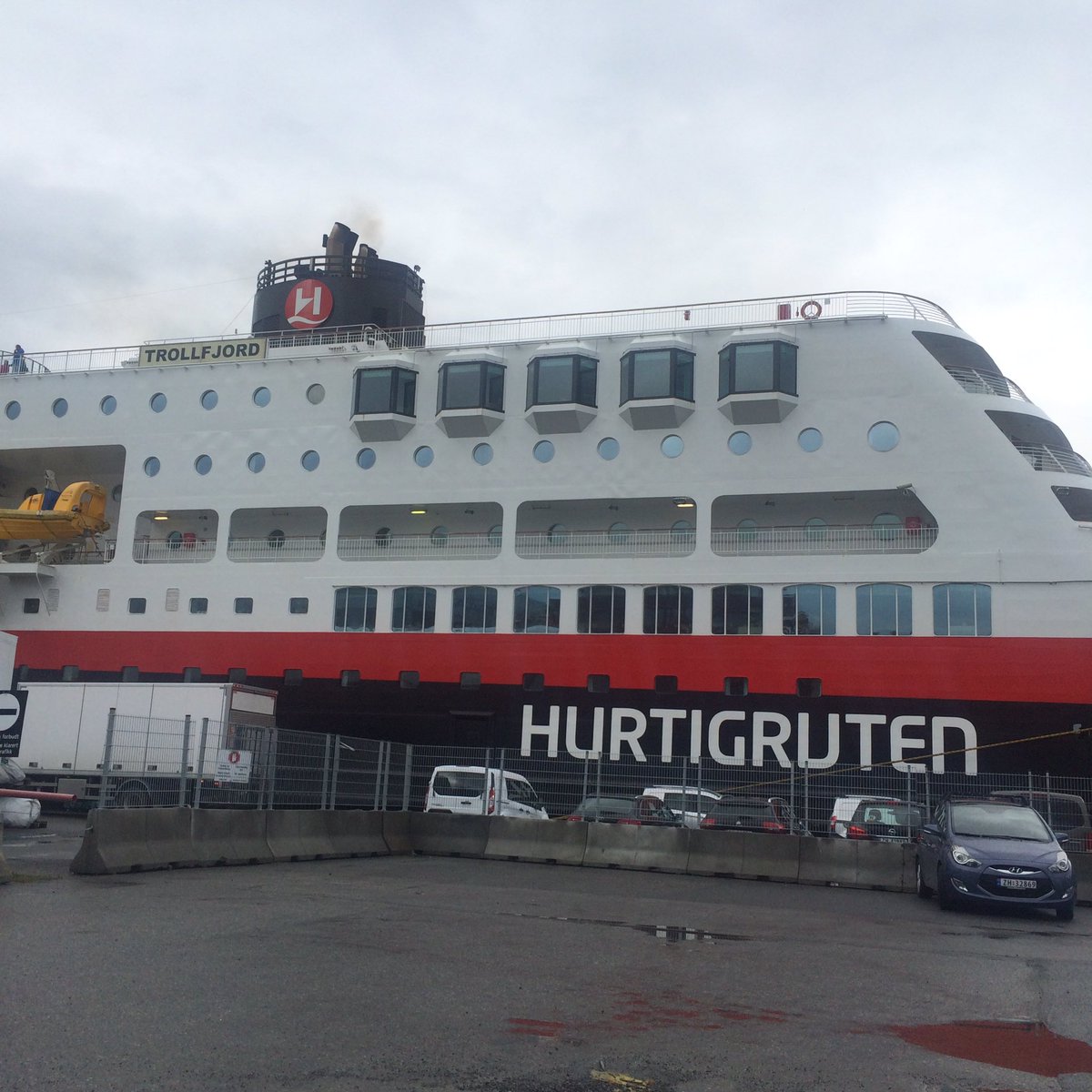 splashgamejam's tweet image. Well hello there, friend #splashjam