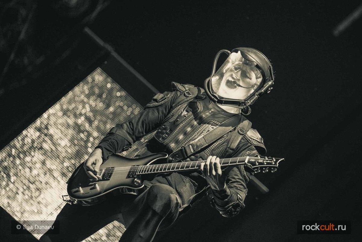 samnote9119's tweet image. Happy B-Day @starsetbrock love u💙 have a wonderful day!!!