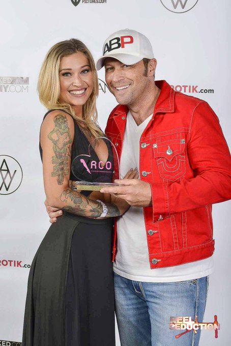 Double Winner @axelbraun @WickedPictures takes Best Parody @XRCOAwards @KleioValentien #rockon https://t<a class="tags" href="/tag/axelbraun">@axelbraun</a><a class="tags" href="/tag/wickedpictures">@wickedpictures</a><a href="/tag/rockon"class="tags"><span>#rockon</span></a>