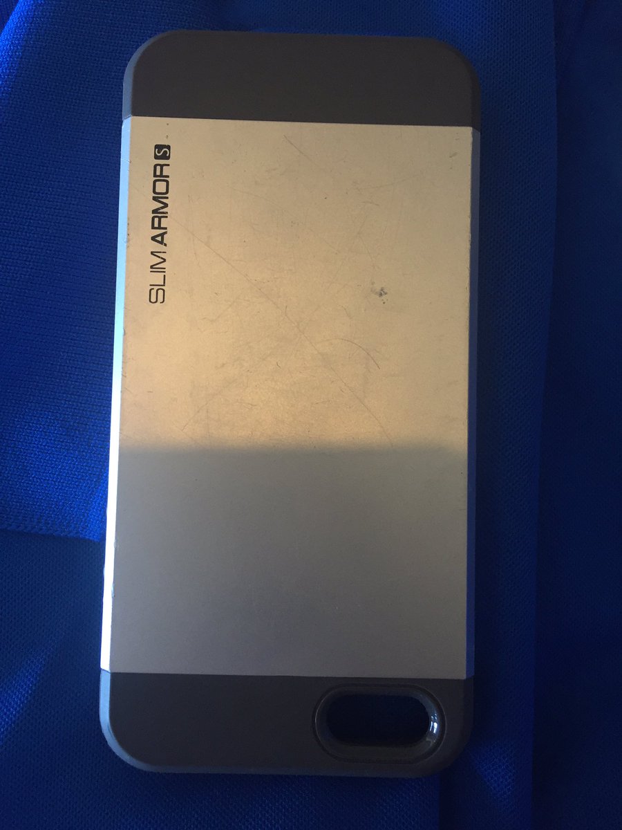 irishpebbles's tweet photo. Lose your phone case at #YAPCNA? I HAVE IT!!! Come to the @YAPCNA Reception desk to claim it. #PleaseRetweet https://t.co/AISvsYJNtE