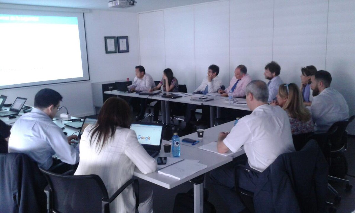 EliumTechnology's tweet image. Delivering Cisco #Cybersecurity Discovery Sales to @Tecnocom in Madrid with @cisco_spain