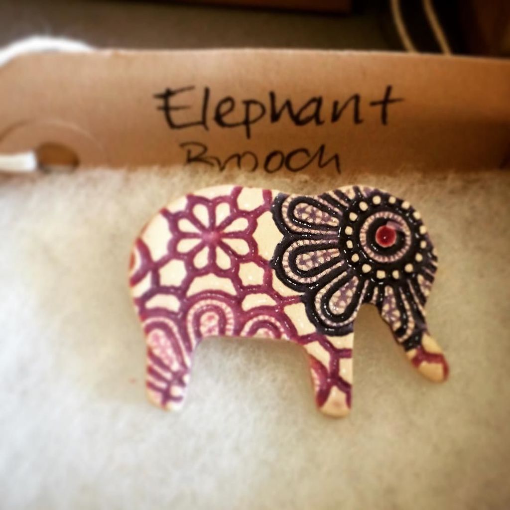 Lovely seeing <a href="/kinshipofoxford/">Kinship of Oxford</a>'s gorgeous trinkets at <a href="/themissingbean/">Missing Bean Coffee Roasters</a> - adored this little… ift.tt/28P4lyY