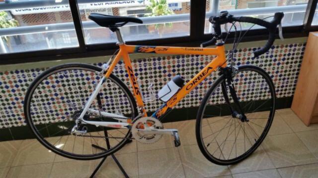 sandritamerida's tweet photo. Vendo "Bicicleta Orbea De Carretera" en #wallapop https://t.co/uFyD15bYjq https://t.co/AuJ1jHd3mC