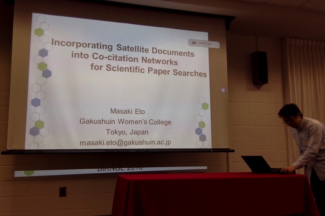 Masaki Eto: “Incorporating Satellite Docs into Co-cite Networks for Scientific Paper Searches” #birndl2016 #jcdl2016