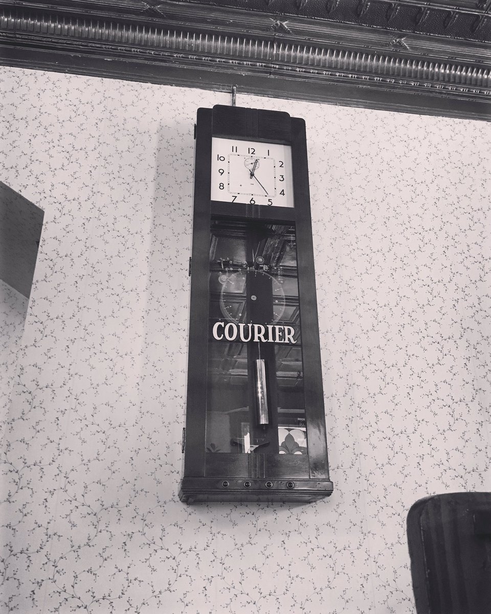 Courier Cafe tweet media