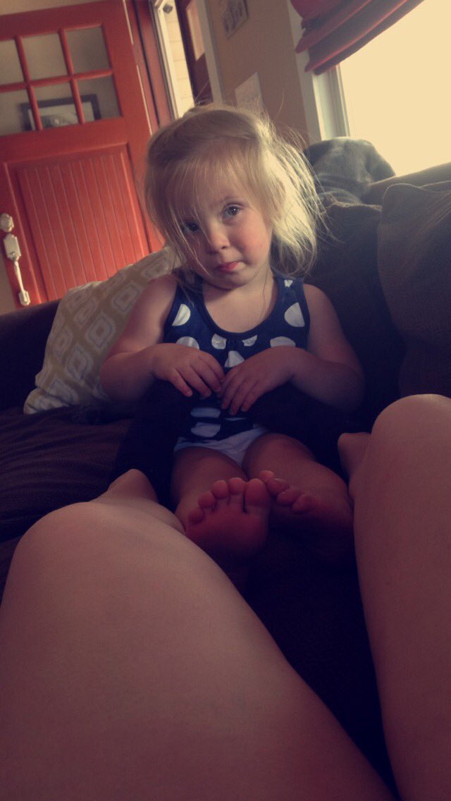 BeyondSuicidal's tweet image. I love my munchkin 👧🏼