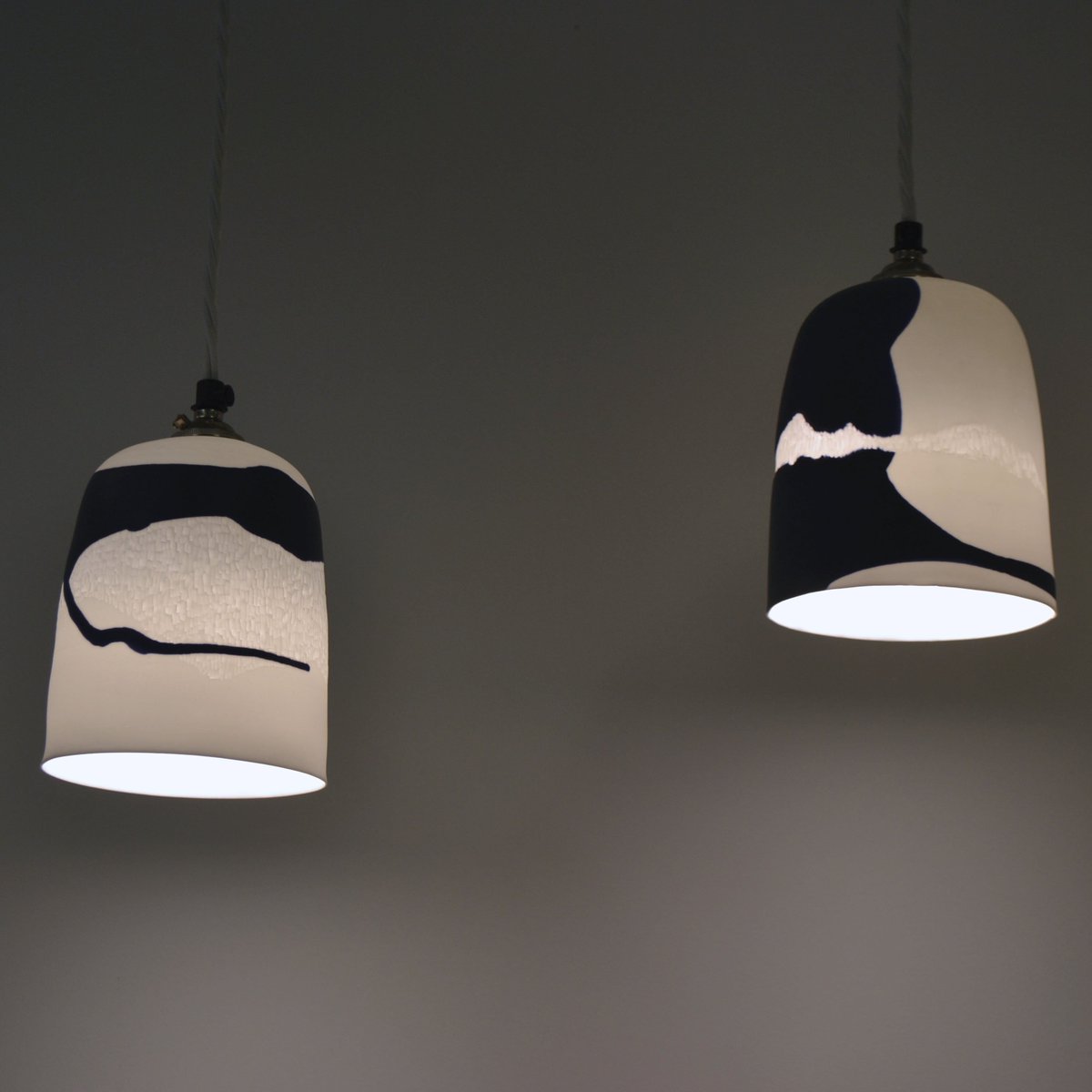 ManchesterCraft's tweet photo. .@McrSchArt #degreeshow read more about who we #spotted https://t.co/OSSCMe5dmB @saskiarigby lighting https://t.co/hXa3fscj50