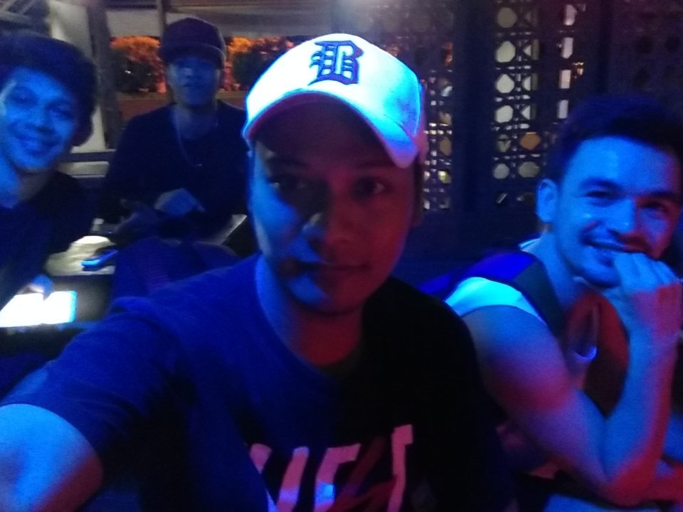 masterpaooo's tweet photo. #BoysNightout @lockydabs @jesterbrozas https://t.co/YpQoJvWqy5