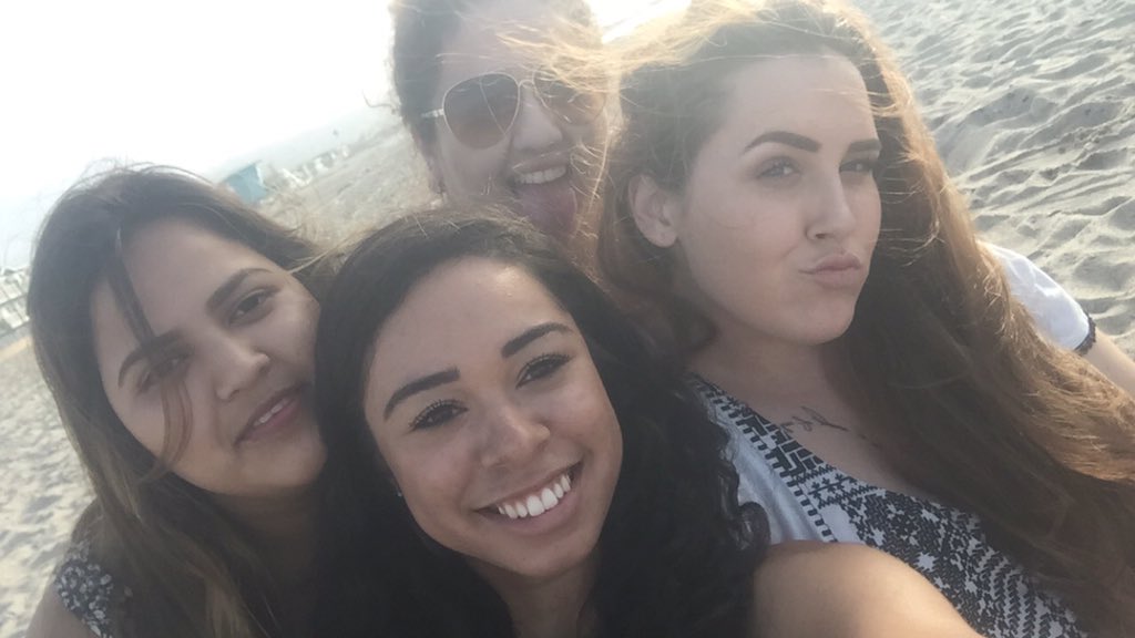 odally_lovee's tweet image. Fam came through 💕🍻🌊 #FuckPanera