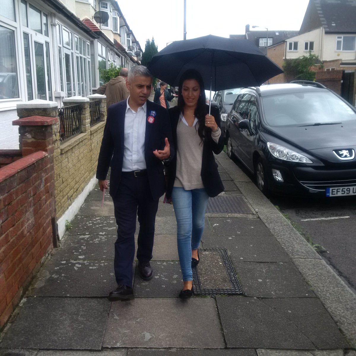 Sadiq Khan tweet media
