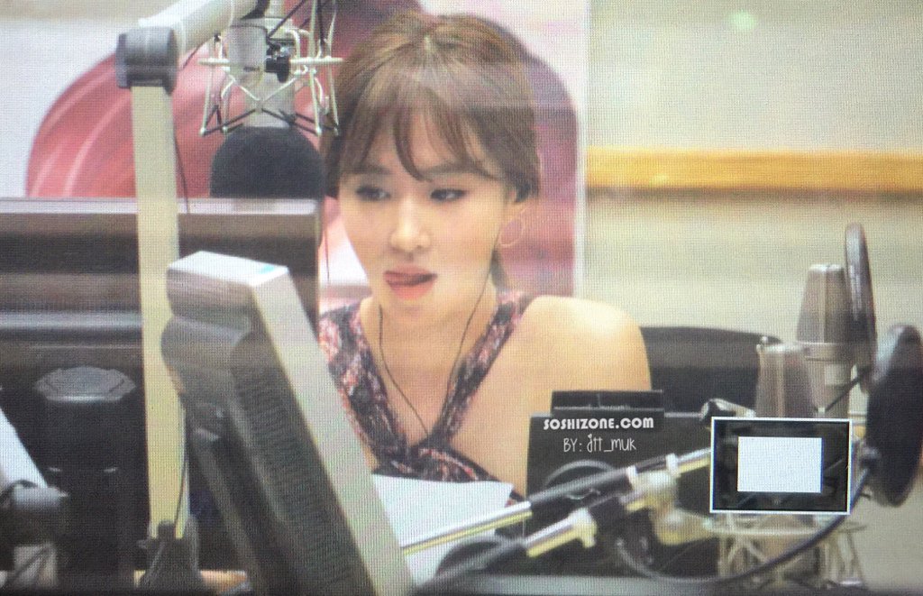 [PIC][23/24/25/26-06-2016] Yuri làm DJ đặc biệt cho "Radio KBS Cool FM Sukira" vào tối nay  - Page 5 ClpXjCRVYAAvGic