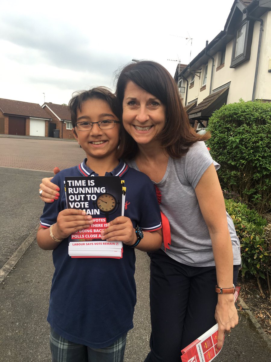 leicesterliz's tweet photo. Thanks to Aryan for coming out to campaign for @UKLabourIN @LabIn4EMids with his dad @HemanttBhatia @BLeysLabour https://t.co/7IWg3SD3Dz