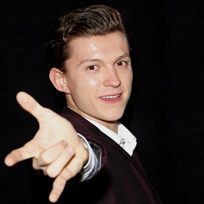 haha3rika's tweet photo. My #TeenChoice vote for #ChoiceMovieSceneStealer is @TomHolland1996 from #CaptainAmericaCivilWar
@thollandbr https://t.co/m5UjD1IcxY