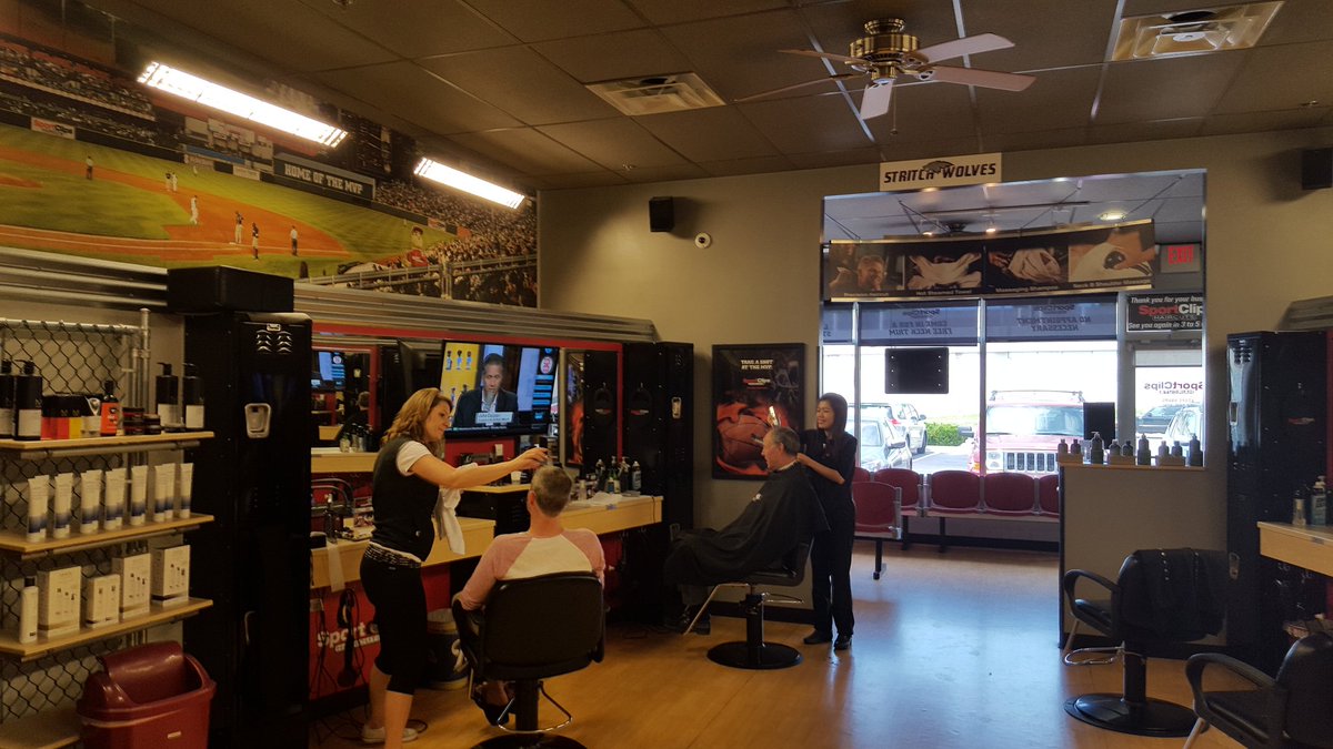 SportClipsTSFH's tweet photo. Mgt and stylists opportunities available in Glendale WI https://t.co/TzrGpqhQI0 #nowhiring #TeamTSFH #stylist #FUN https://t.co/XFAb90Ohkl