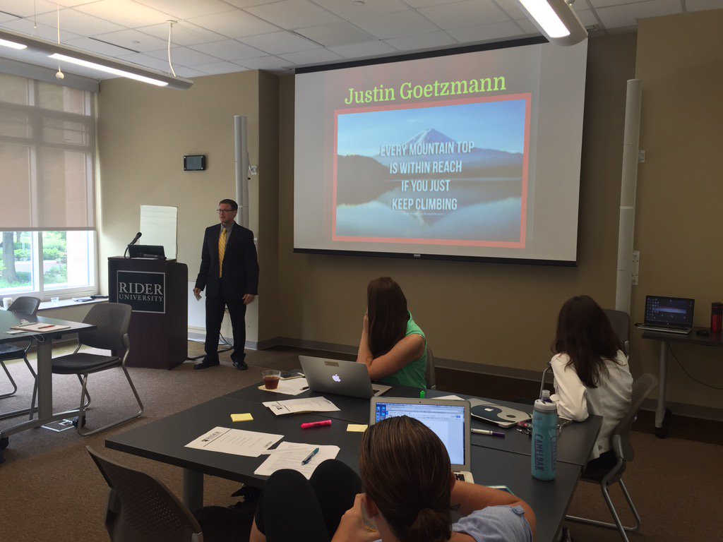 RiderCEHS's tweet photo. Happening now: #TeachFirst alum presents to mentor #teachers on the importance of support for preservice Ts https://t.co/CFtnvpcpfM