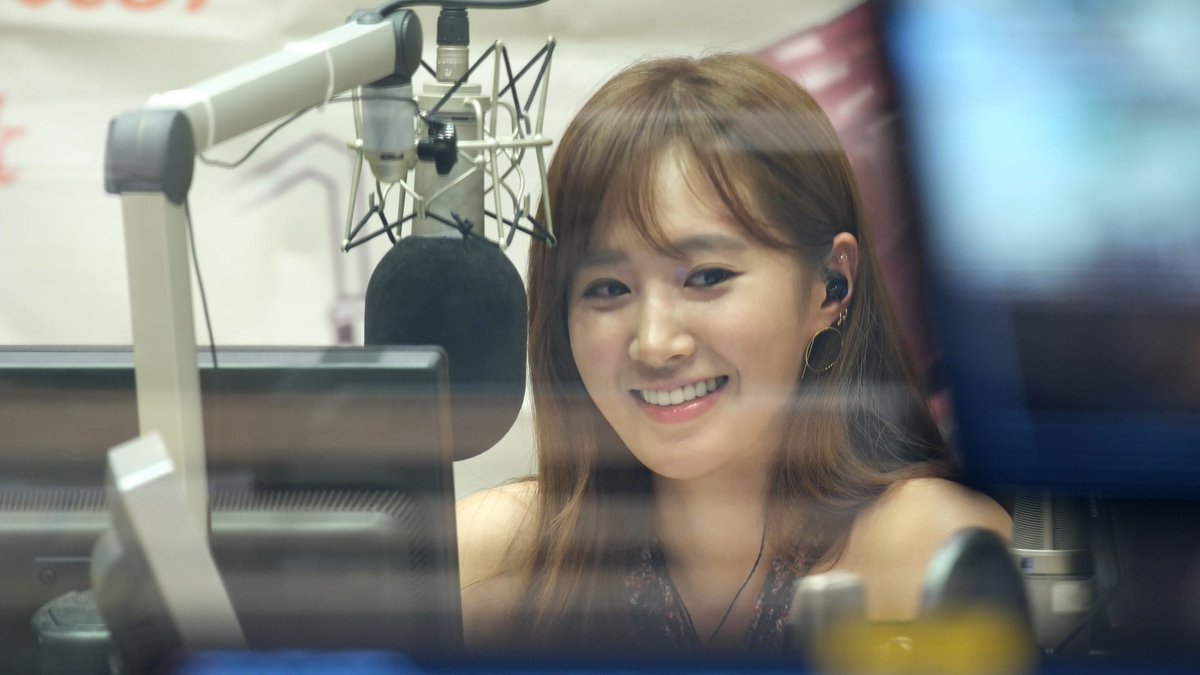 [PIC][23/24/25/26-06-2016] Yuri làm DJ đặc biệt cho "Radio KBS Cool FM Sukira" vào tối nay  ClpaE4gUkAEPfNf