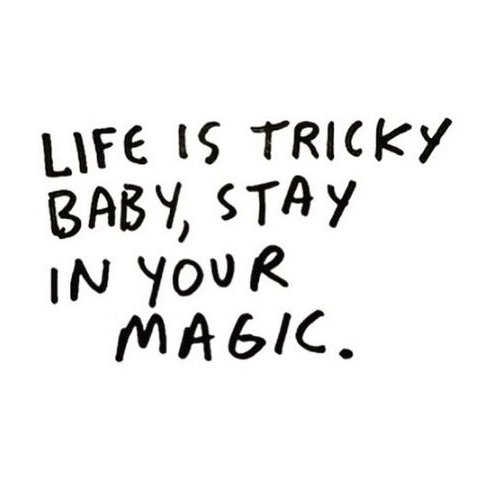 saharandco's tweet photo. Keep your head up, it's almost the weekend! #ThursdayThoughts https://t.co/C2tXVWuG4c
