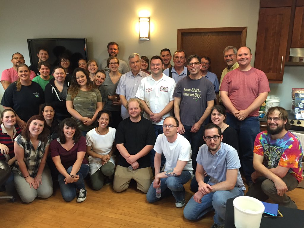 WFMCheese's tweet image. Hanging at with Master Cheesemakers in WI. Thank you Klondike #wmmb support family farms!