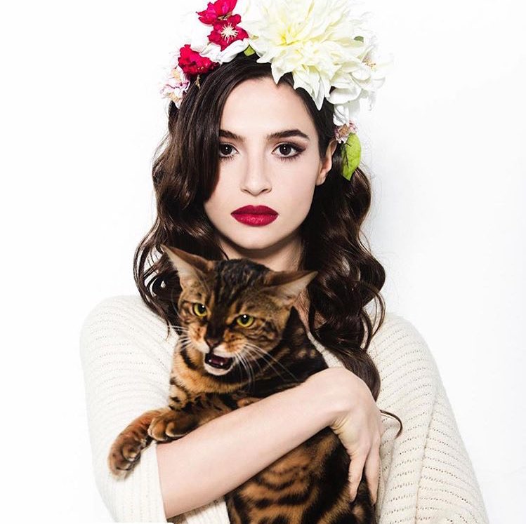 BandidoJonSnow_'s tweet photo. Sacando fotos con mi hermosa mamá. 🌸 @Asnicar__Brenda https://t.co/L3M2w9SVGo