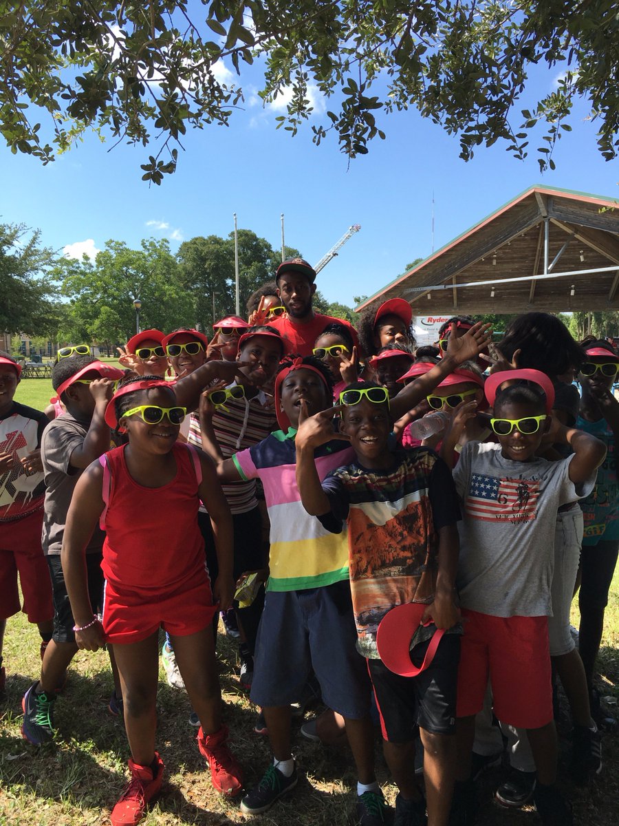 CISJAX's tweet photo. Thank you @JaxChildrens for having our camp students out today for National Summer Learning Day! #jcc @JSOPIO https://t.co/dBKJb7VGaM