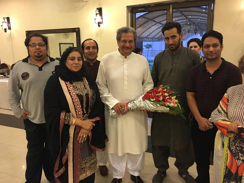 Tabassum_221's tweet photo. My Iftar Dinner in honr of #PTI Colleagues @ImranKhanPTI @Shafqat_Mahmood @aleemkhan_pti @SMQureshiPTI @MunazaHassan https://t.co/EDJ9XvDmPZ
