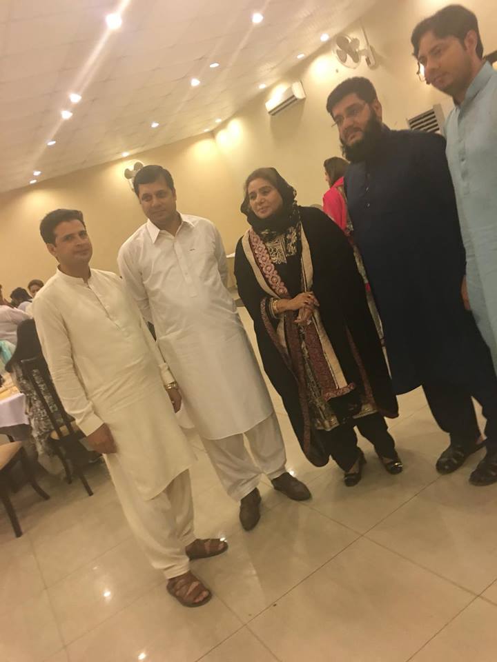Tabassum_221's tweet photo. My Iftar Dinner in honr of #PTI Colleagues @ImranKhanPTI @Shafqat_Mahmood @aleemkhan_pti @SMQureshiPTI @MunazaHassan https://t.co/EDJ9XvDmPZ