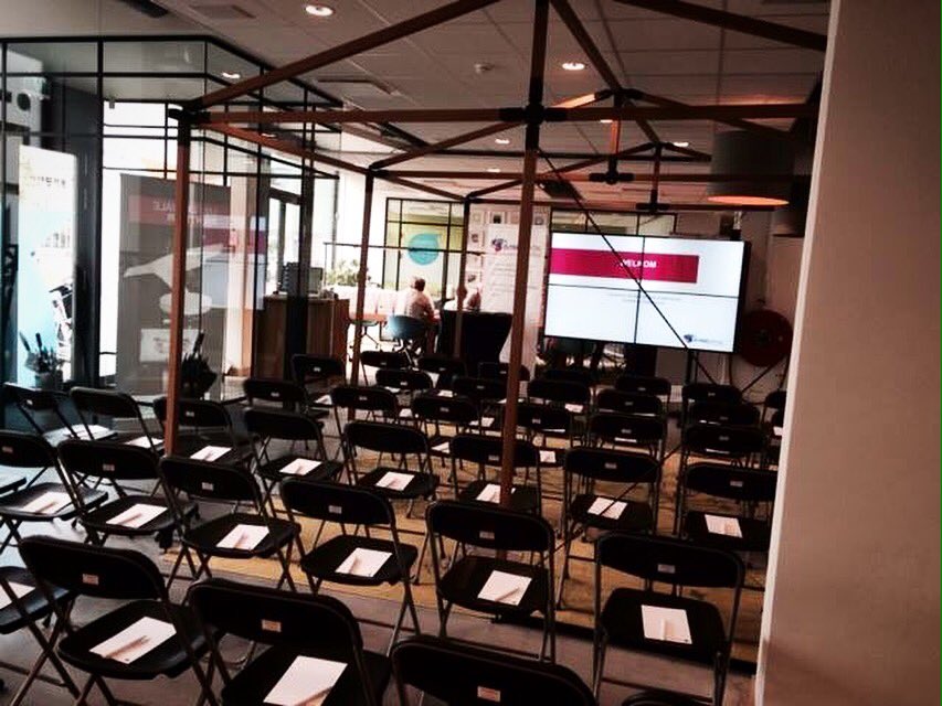 Elysee Dental NL tweet media