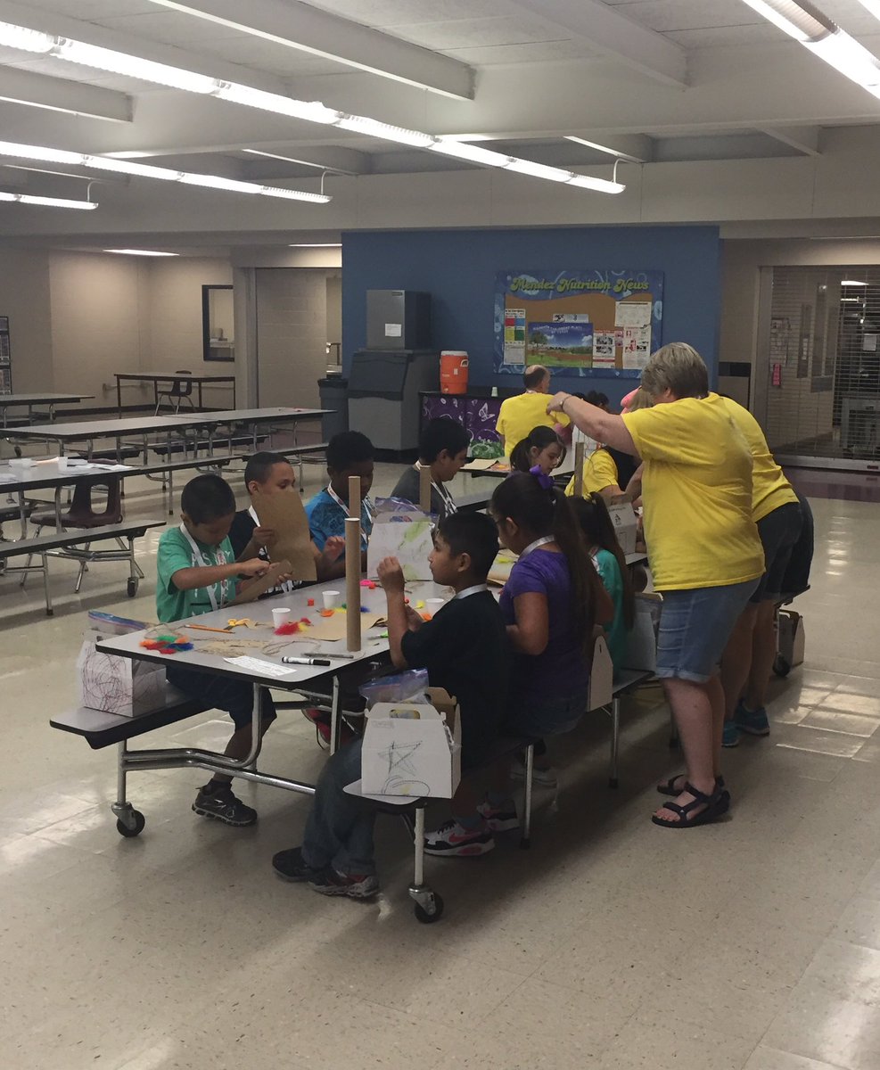 mcardona1989's tweet photo. Thank you Camp Noah for working with our students affected by flooding! It's takes a village. @SanMarcosCISD https://t.co/t3BYFjP2no