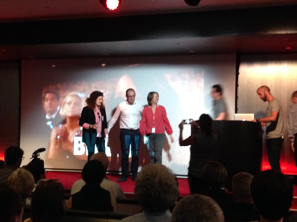 jeanmarchbh's tweet photo. L'excellent projet #BeyondGates gagne le prix entrepreneuriat de la #DigitalMission #Oracle. Well Done! https://t.co/CquBh4cuW6