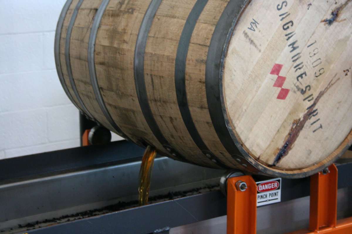 sagamorespirit's tweet photo. #TBT to our first barrel dump! Our #RyeWhiskey is now all over Maryland! #FindRYE: https://t.co/7ZDogXSTtV https://t.co/KkQ5gY7tYv