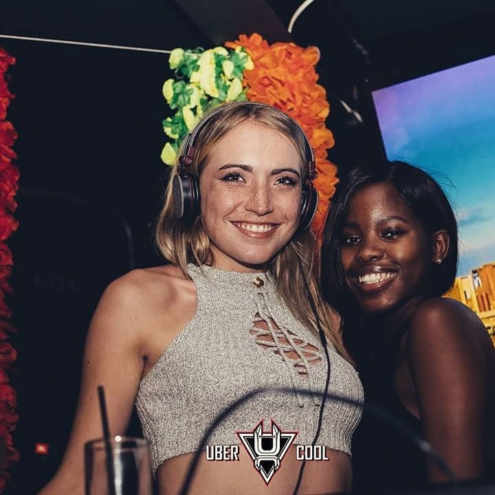 It might be cold outside but it's def hot in the studio TONIGHT!Why dont u cuddle up to <a href="/AssemblyRadio/">Assembly Radio</a> from 7PM-9PM😘