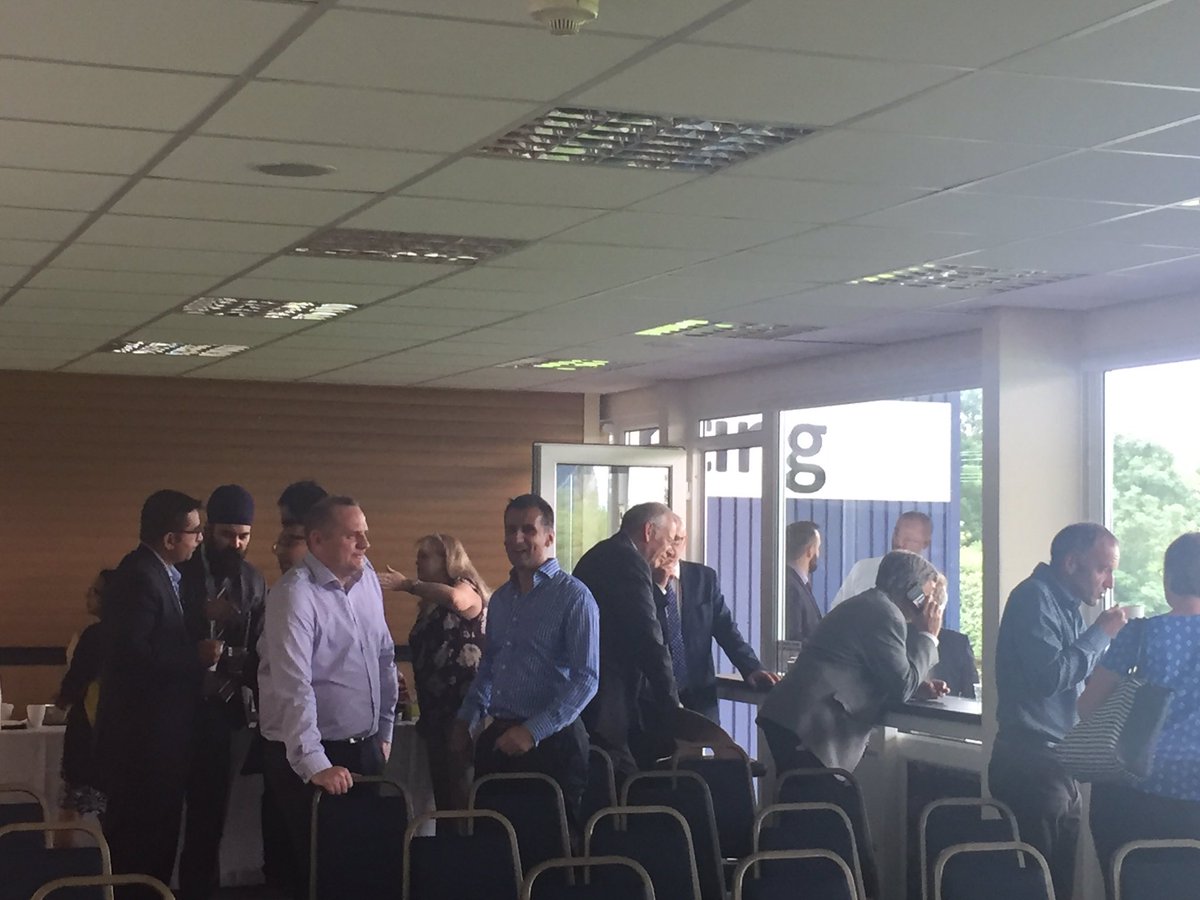 AzetsUK's tweet image. Our final #propertyinvestment seminar is under way. #buytolet @VantageFS @SevenCapital