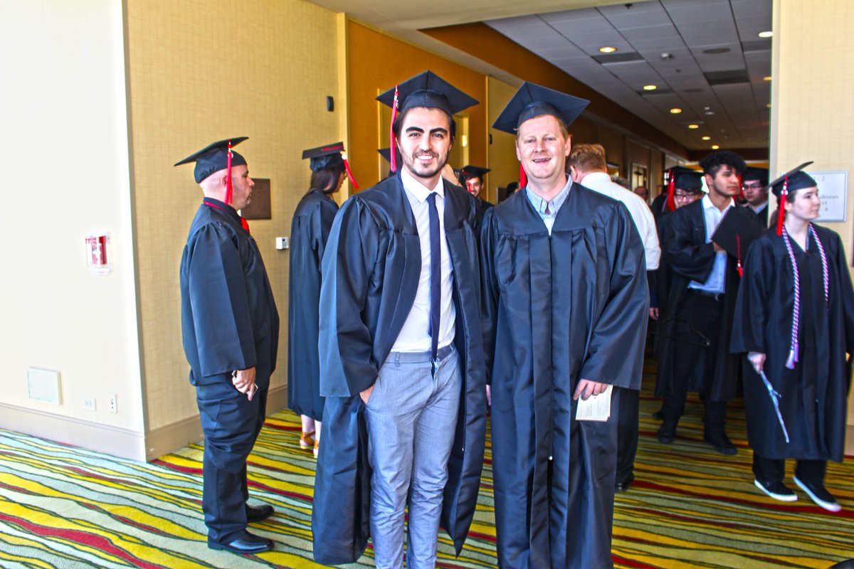 AiSanDiego's tweet photo. Congratulations to the Spring Quarter of 2016 graduates! #aiproud #aicasd https://t.co/kLFiHBIoH2